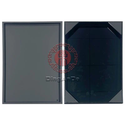 Modello di marca introdotto nell'immagine